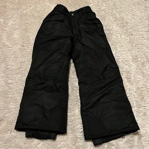 Kids Cherokee unisex black snow pants size 4/5